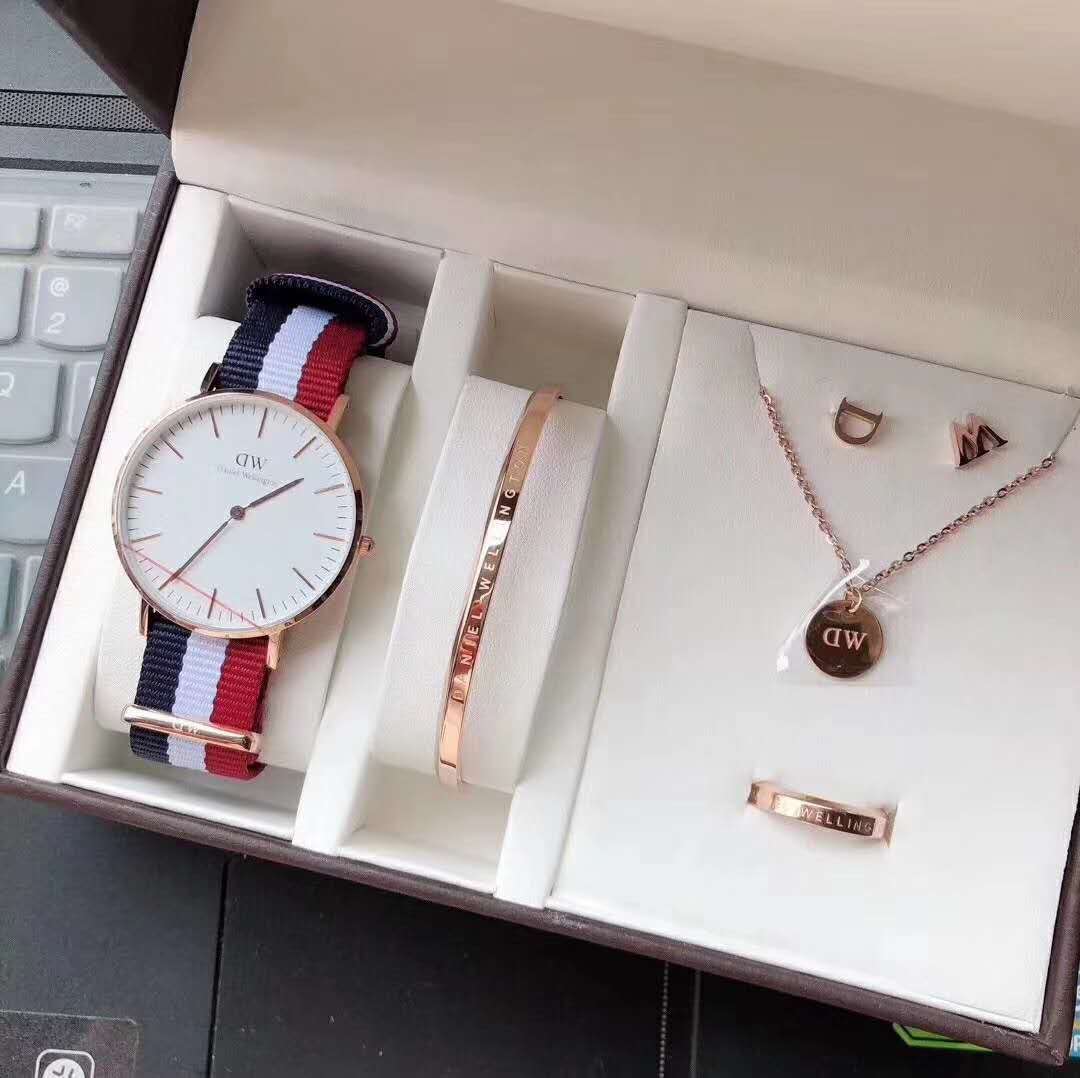162859r3btcmho33m6mm38.jpg