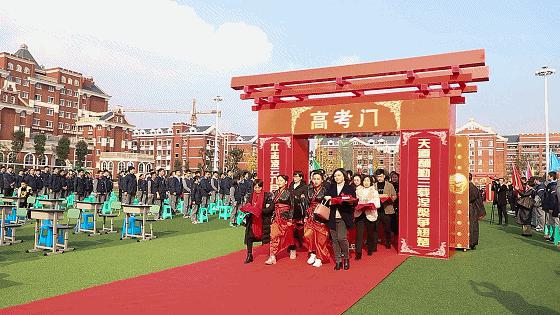 091534irt2g86g672pp5r6.jpg
