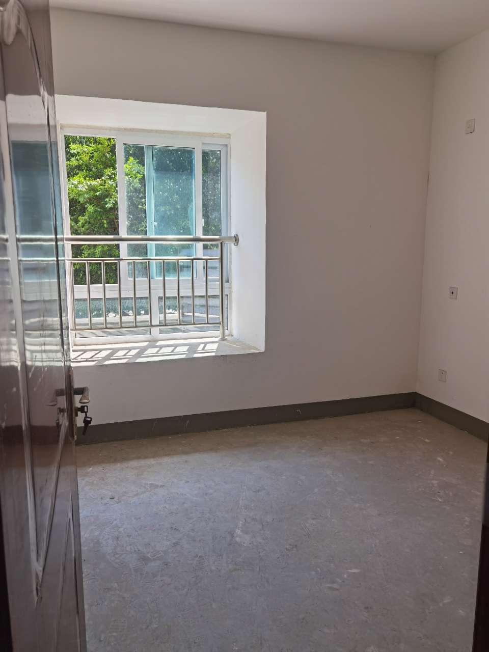 南岸西区鑫领寓对面小区二室二厅一卫-5.jpg
