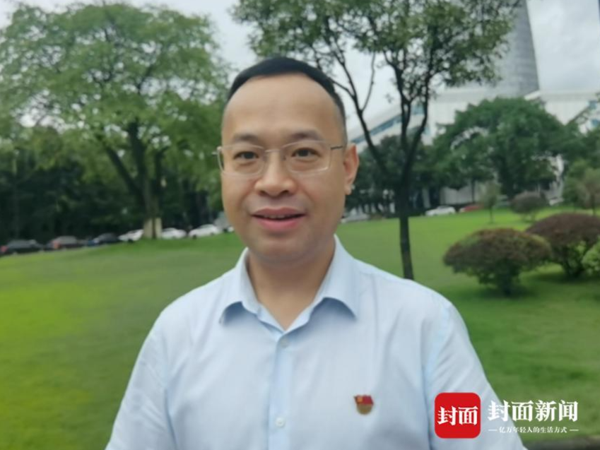在武汉抗疫53天的四川宜宾山区医生：作为一名党员，就该冲锋在前-3.png