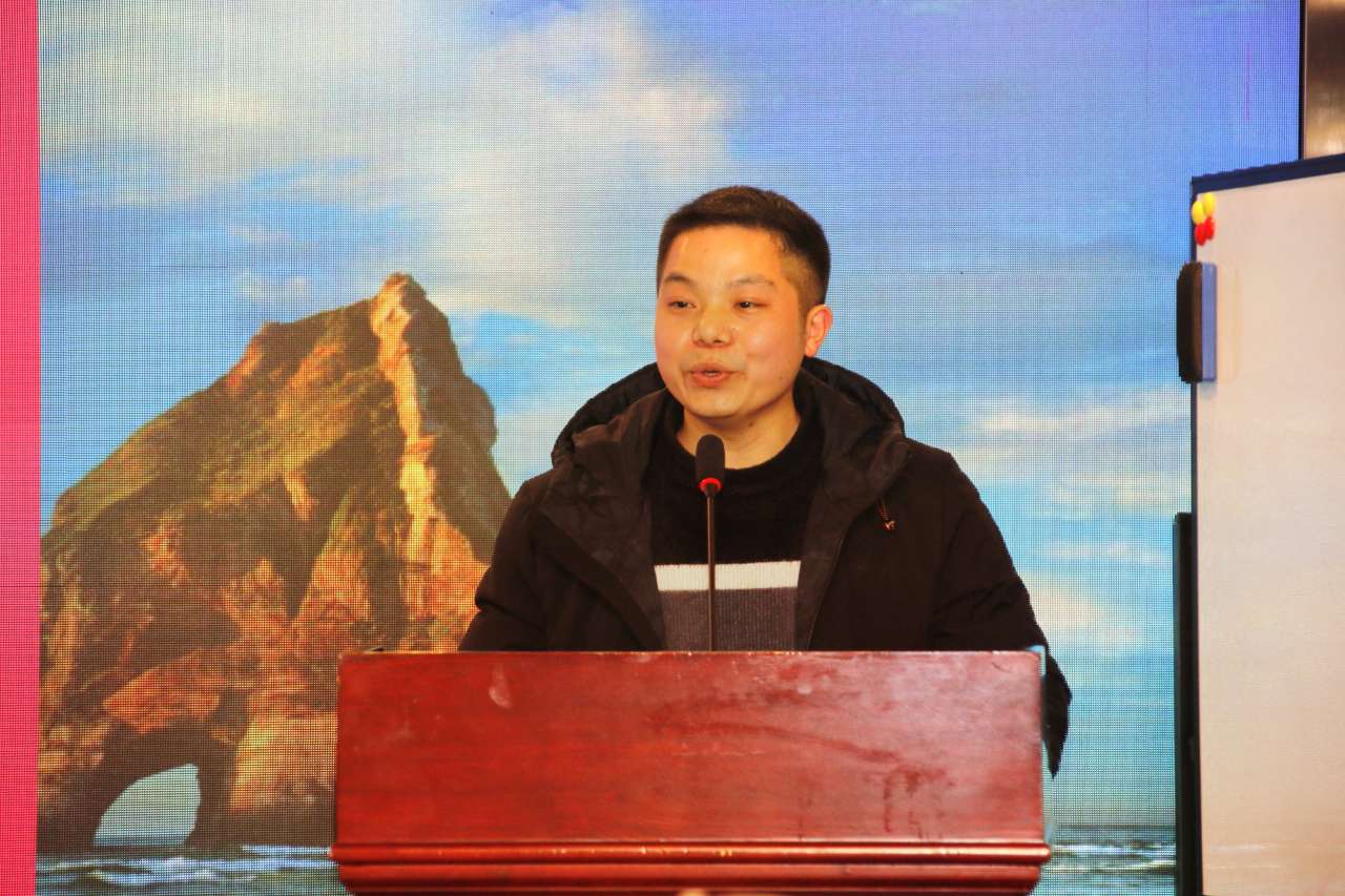 宜宾本土的APP——掌心缘正式上线了！推广期间，最高还有5000元现金可拿！-1.jpg