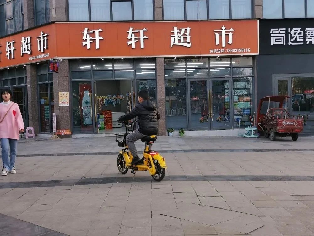 最新！宜宾已投放350辆共享单车！-10.jpg
