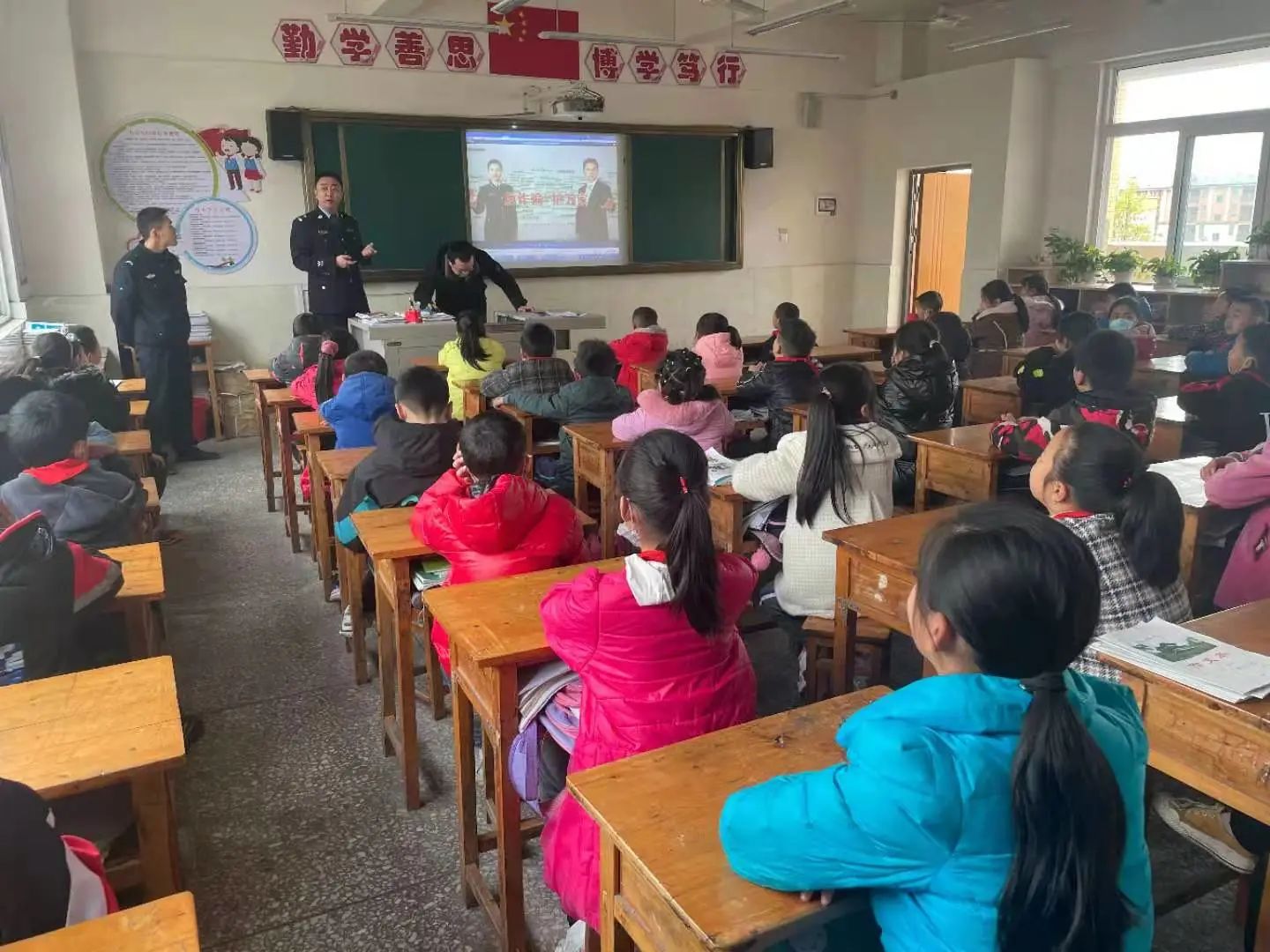 宜宾人注意！收到的这种短信全是诈骗，千万别信！-6.jpg