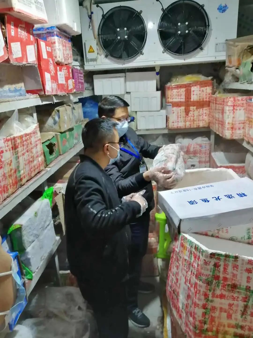 宜宾多家商户假冒伪劣遭查，罚款76.19万元！-1.jpg