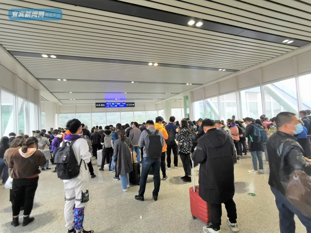 紧急通知！宜宾到各地的高铁票都快被抢光啦！你抢到票了吗？-15.jpg