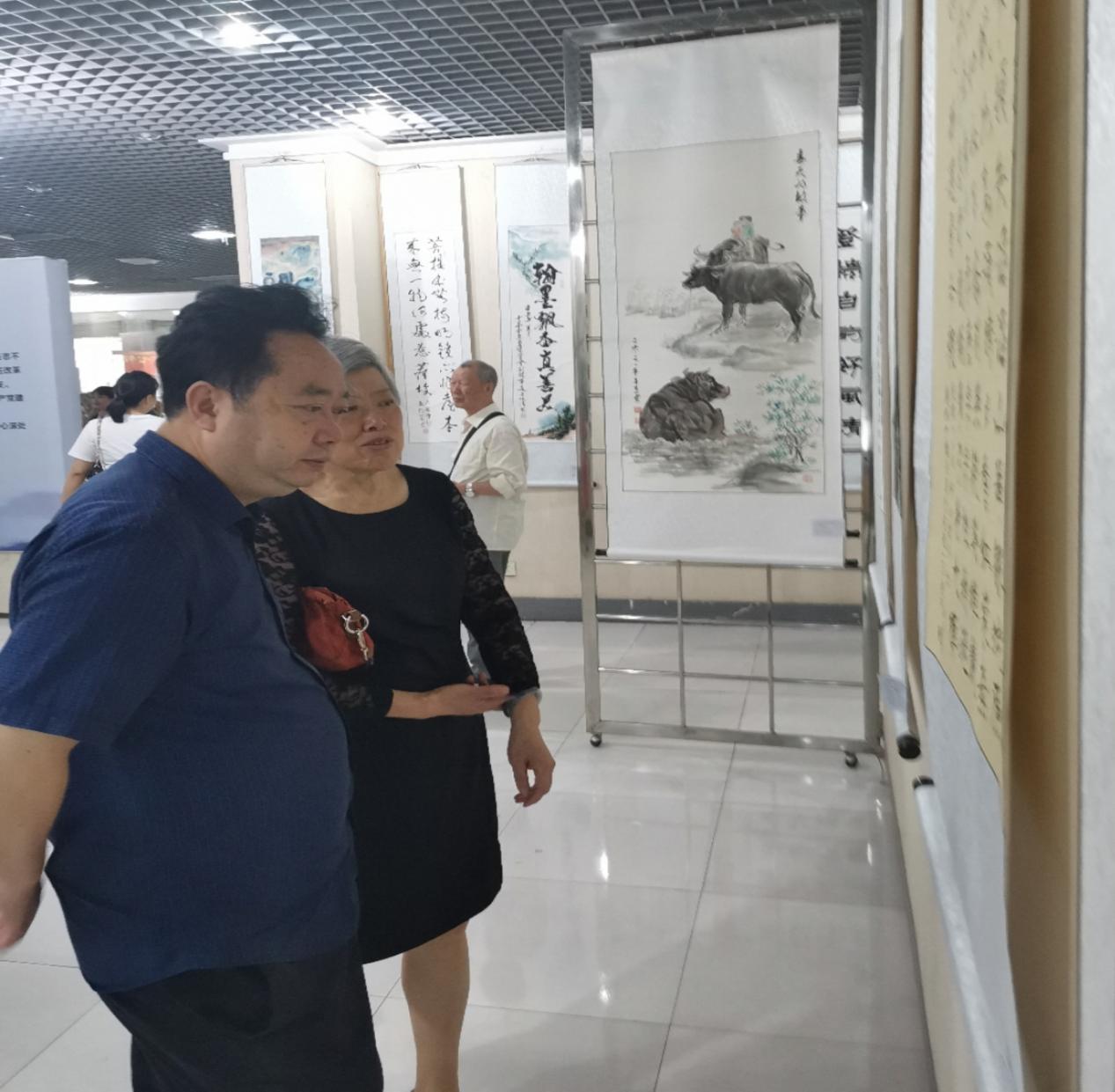宜宾民革举办庆祝中国共产党成立100周年海峡两岸书画展！-5.jpg
