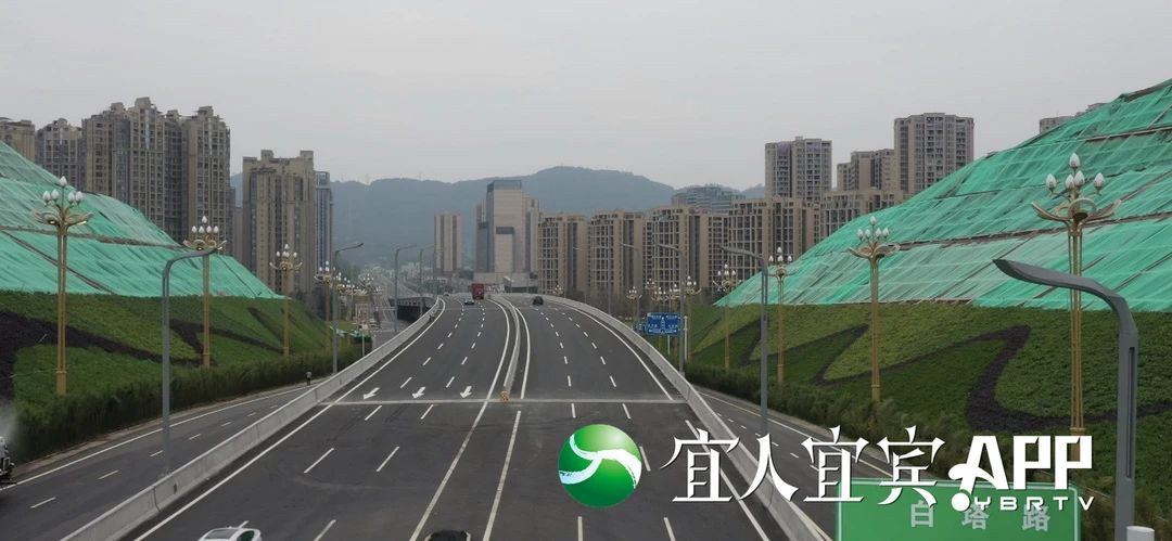 正式通车！挂弓山立交建成通车，双向6车道，时速80km/h！-2.jpg