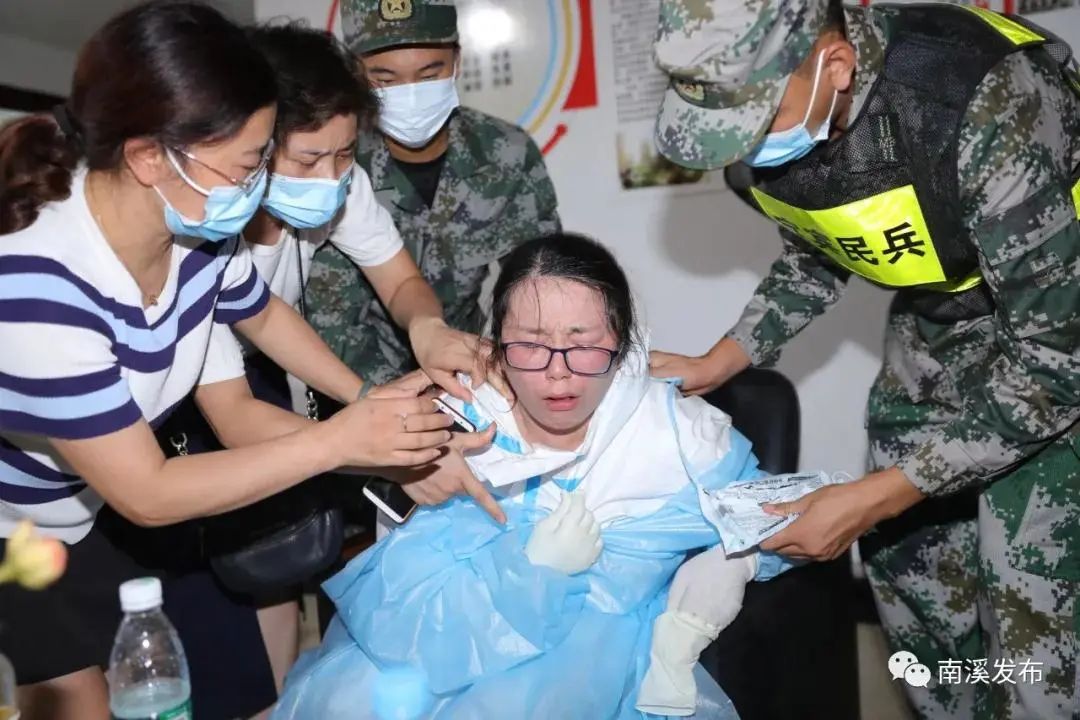全部阴性！宜宾完成10273人核酸检测，为医护人员点赞！-8.jpg