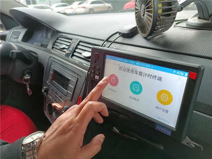 宜宾驾校集体涨价！涨了2000多，背后原因是…-6.jpg