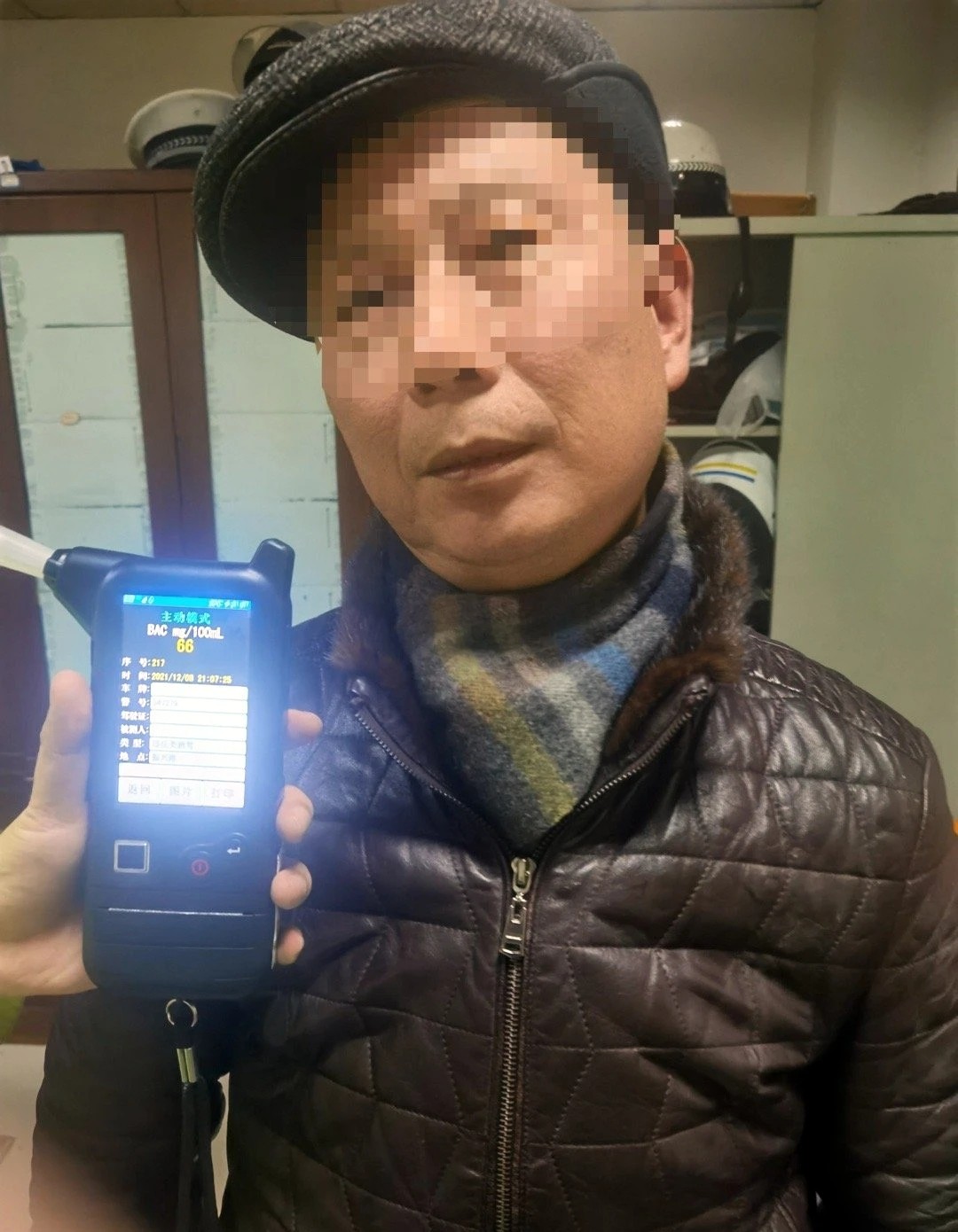宜宾这几个司机酒驾被逮！正脸照曝光！-4.jpg