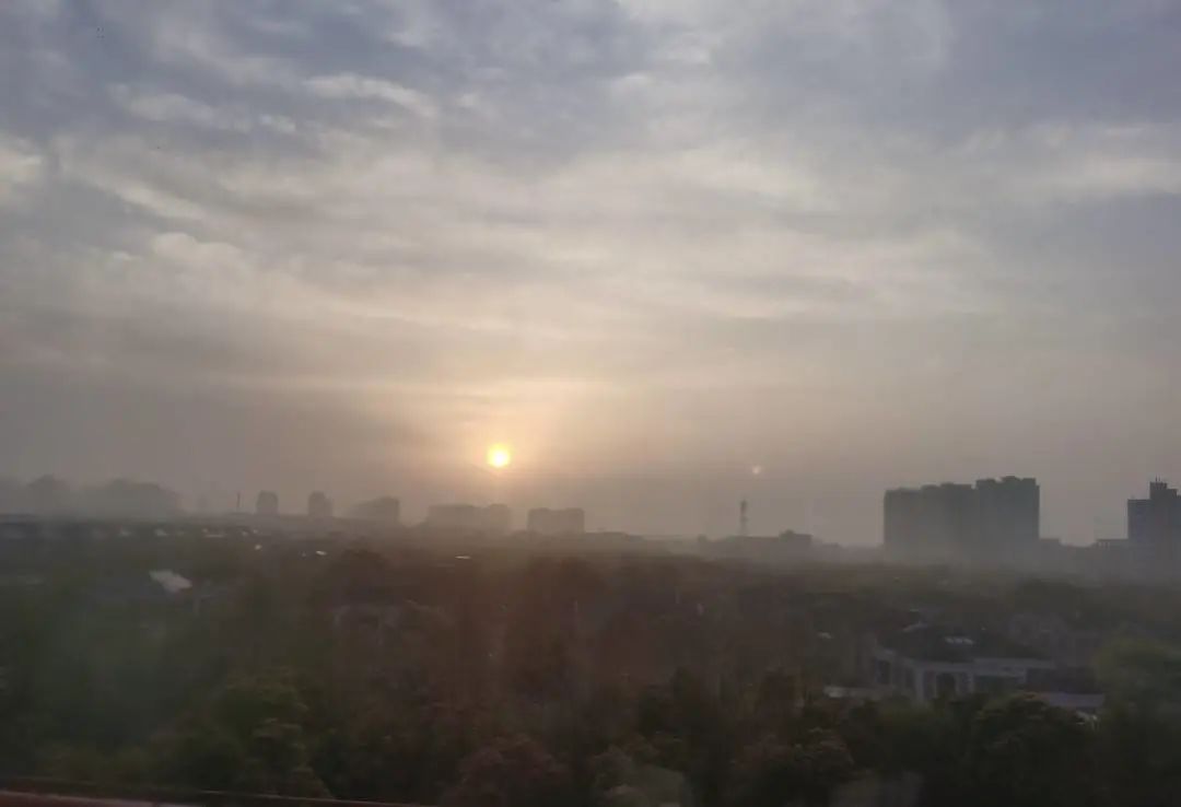 我是支援上海的医务人员，生平第一次，上千管核酸标本陪我过生日！-1.jpg