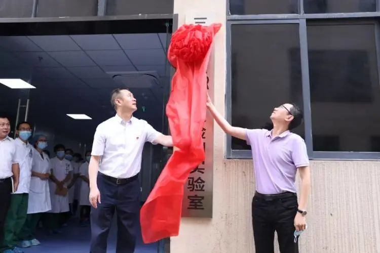 宜宾最大核酸检测实验室通过验收！-1.jpg