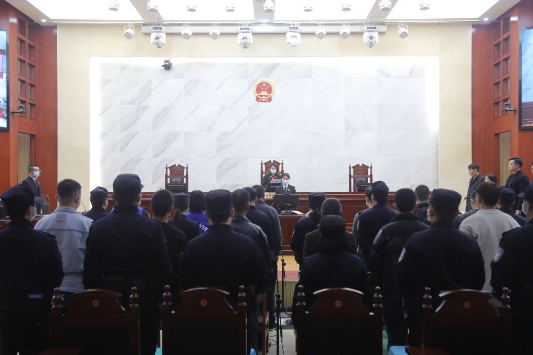 跨境电信诈骗！宜宾这14人被判刑！-1.jpg