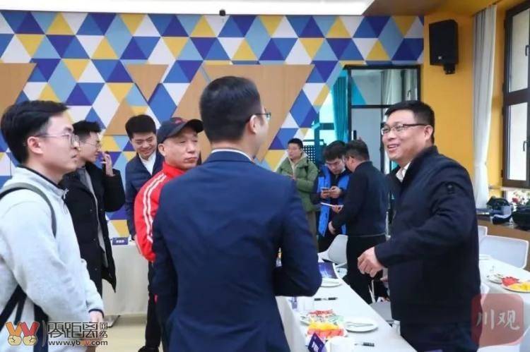 深化产学研融合发展，宜宾10亿元人才创新创业基金项目走进清华大学-2.jpg