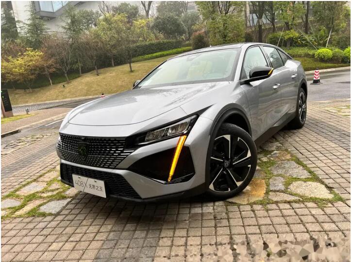 这颜值还要什么凌渡L，买408X不香吗？-1.jpg