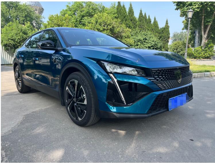 试驾两台车，东风标致408X却是比凌渡L好开-2.jpg