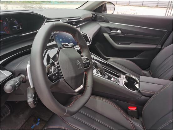 一台专为驾驶操控而生的车，我的标致508L-2.jpg
