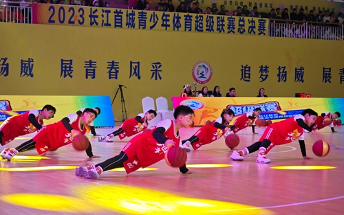 长江首城青少年体育超级联赛总决赛在宜宾三江新区开赛-2.jpg