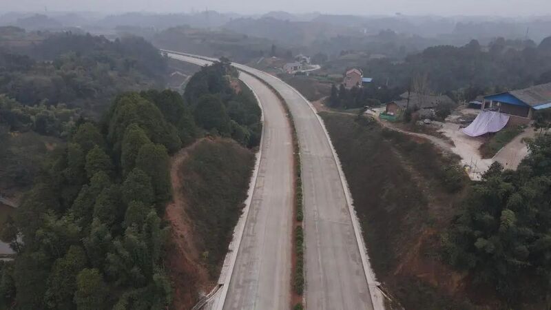 实拍！S310省道这段路春节前将实现路面贯通！-1.jpeg