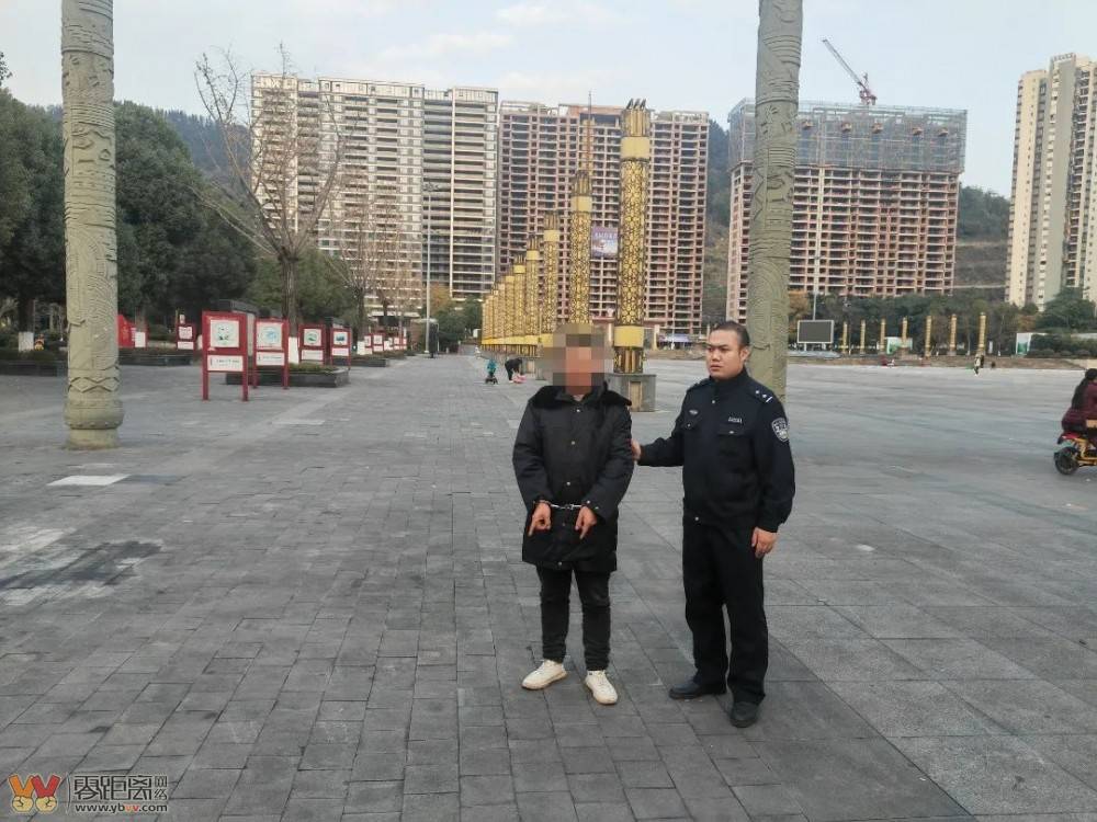 宜宾一摊位600余件花棉袄被盗，嫌疑人是……-5.jpeg
