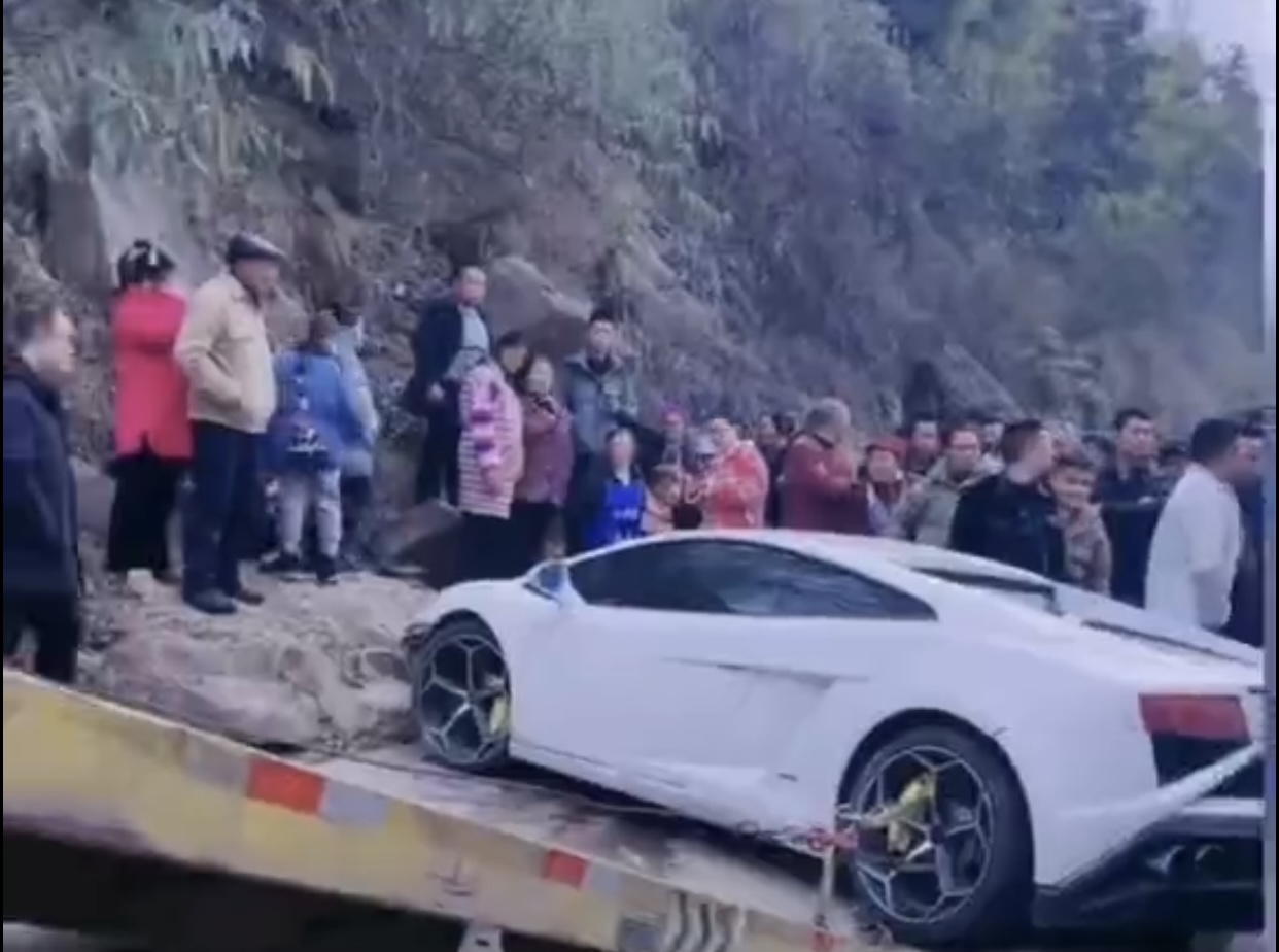 宜宾小伙开兰博基尼回村，竟然遇到这种事…-2.jpeg