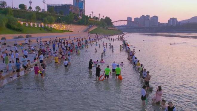 水位暴涨！洪峰来了！今晚将提前过境宜宾！-3.jpg