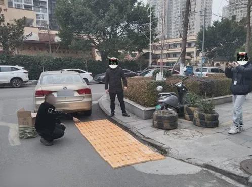 涉案240万！宜宾3人非法经营，遭抓起......-4.jpg