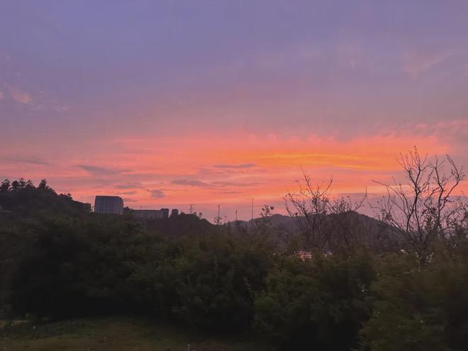 人工降雨27轮！宜宾终于降温了，未来一周最高气温是......-2.jpg