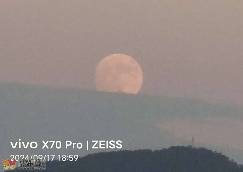 2024宜宾城区的中秋月出-3.jpg